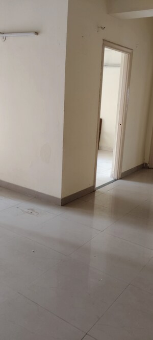 Room in 3 BHK Apartment at Shiv Sai Ozone Park, Sector 86 – for Sale