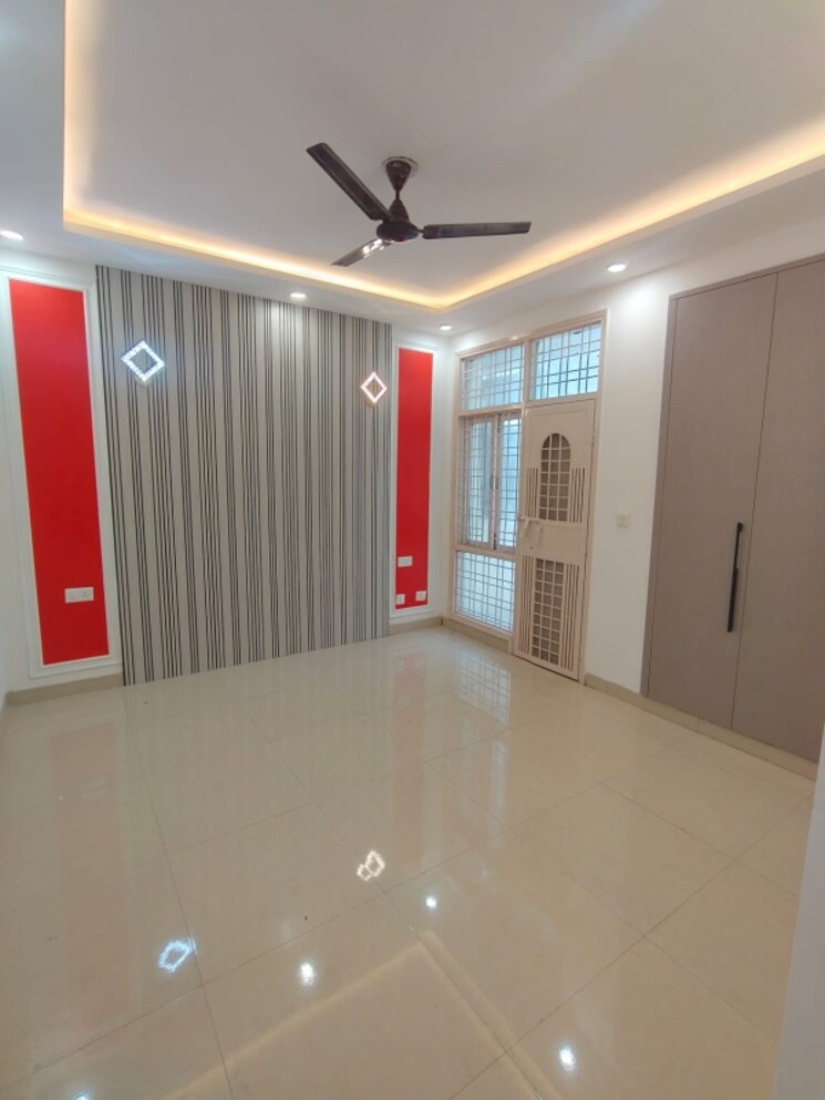 Room, sushant-lok-3 3 Bedroom 270 Sq.Yd. Builder Floor In Sector 57 Gurgaon 9189673