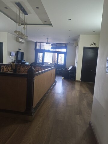 Kitchen in 6 BHK Villa at Sainik Farm – for Sale