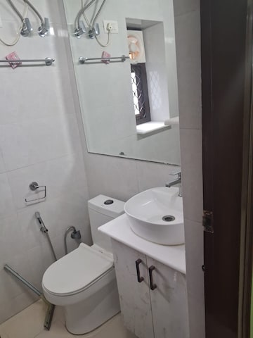 Master Bedroom in 1 BHK Apartment at Varun Enclave, Sector 28 – for Rent