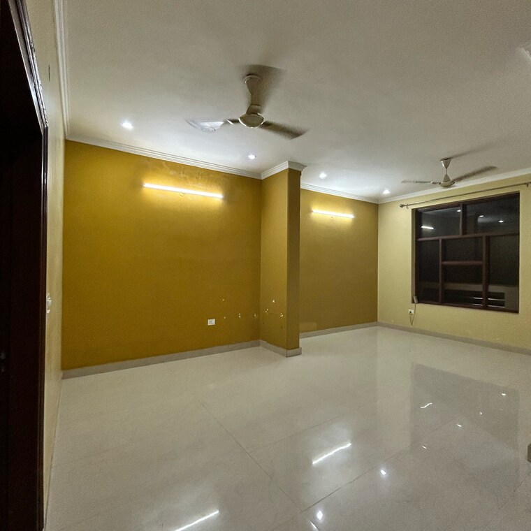 Room, ansal-plaza-sector-23 2 Bedroom 2400 Sq.Ft. Builder Floor In Carterpuri Village Gurgaon 9189718