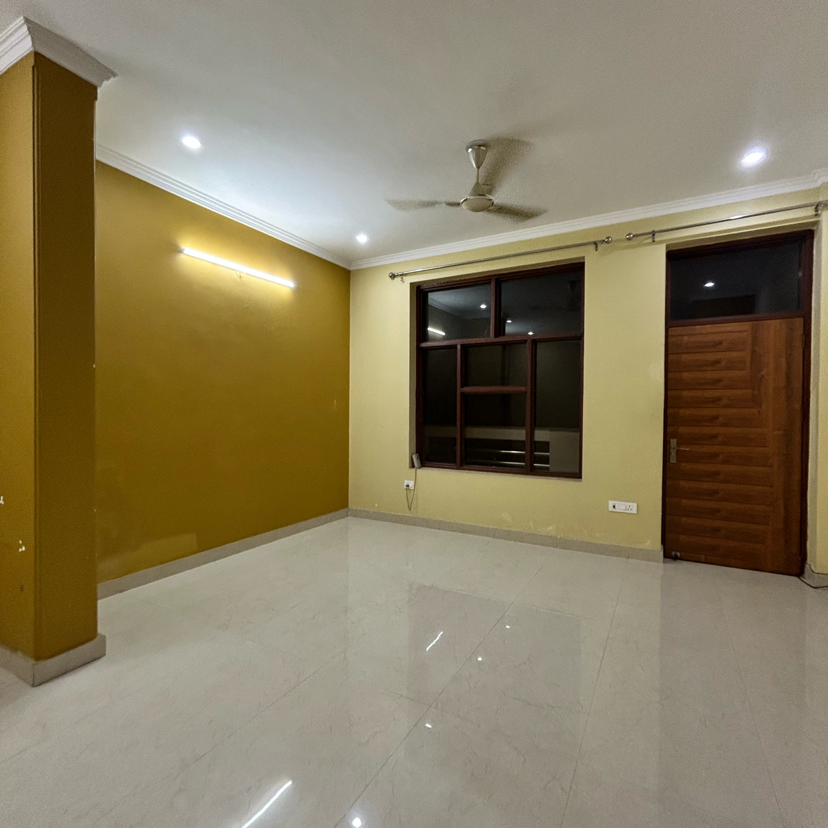2 BHK + Pooja Room Builder Floor For Rent in Ansal Plaza Sector-23