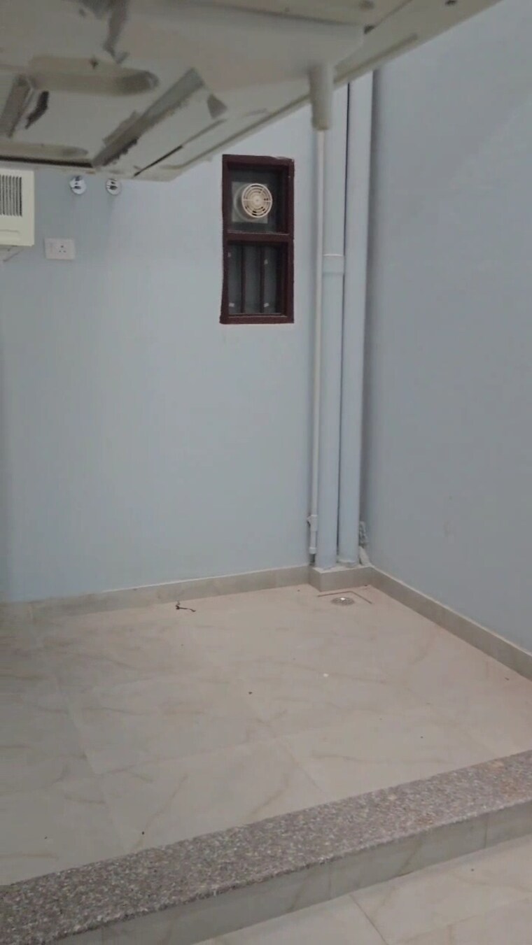 Room, bpl-apartments 1 RK 350 Sq.Ft. Independent House In Sector 48 Gurgaon 9189702