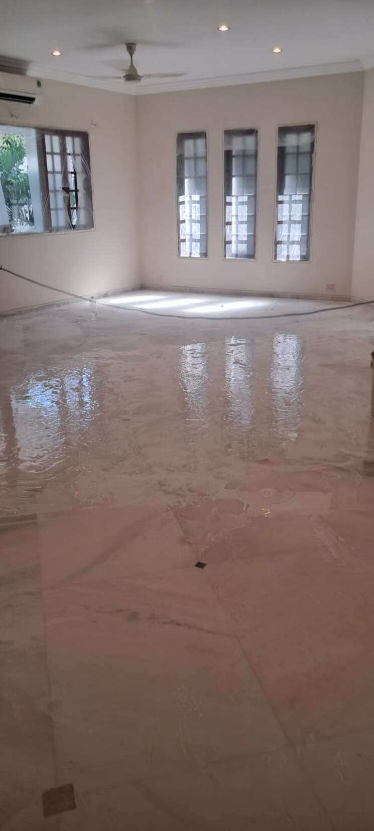 Living Room, juhu 3 Bedroom 3500 Sq.Ft. Villa In Juhu Mumbai 9189710