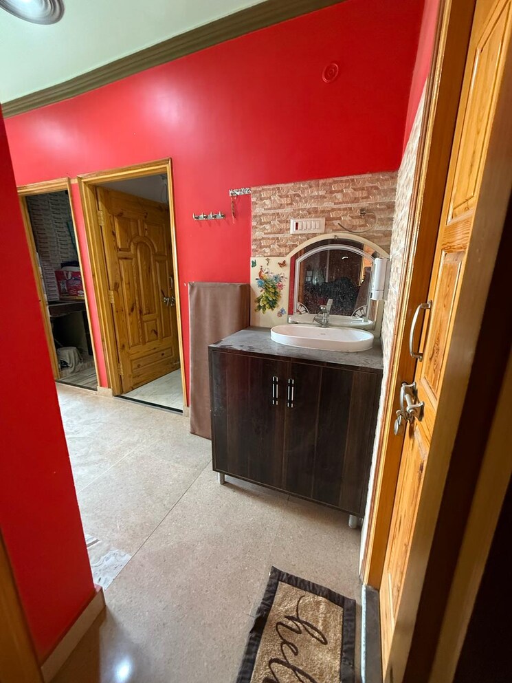 undefined, patel nagar 3 Bedroom 1200 Sq.Ft. Builder Floor In Patel Nagar Delhi 9189409