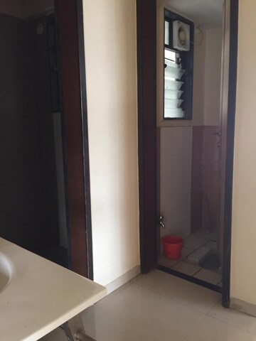 Room in 3 BHK Apartment at Mittal Sun Orbit, Sinhagad Road – for Sale
