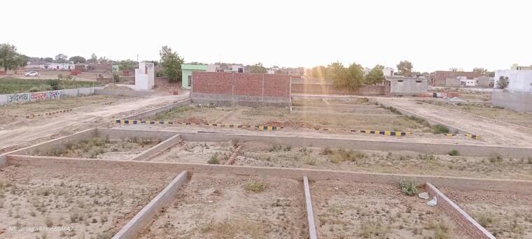 undefined, dhanauli  80 Sq.Yd. Plot In Dhanauli Agra 9189839