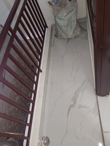 Balcony in 1 BHK Builder Floor at Panchsheel Vihar – for Rent