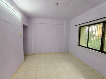 Room in 2 BHK Apartment at Lok Vruksha Phase I, Kapur Bawdi – for Rent
