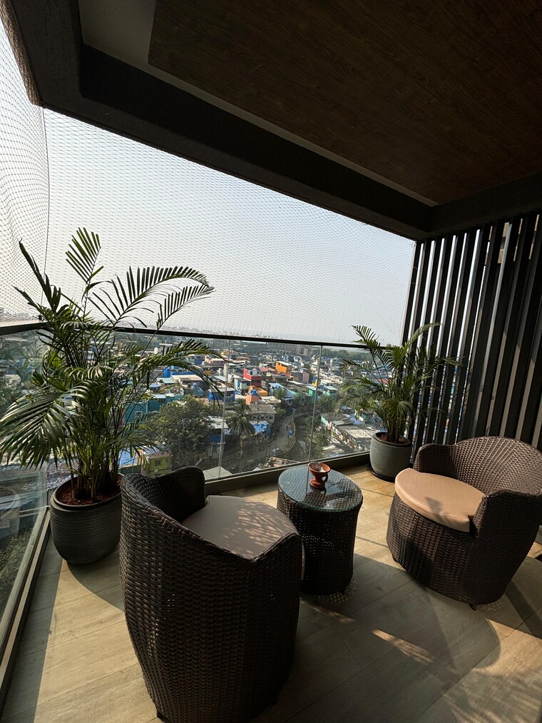 Balcony, rustomjee-paramount 3 Bedroom 1400 Sq.Ft. Apartment In Khar West Mumbai 9189816