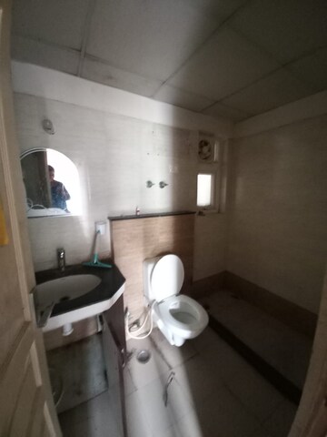 Bathroom in 2 BHK Apartment at Corona Optus, Sector 37c – for Rent