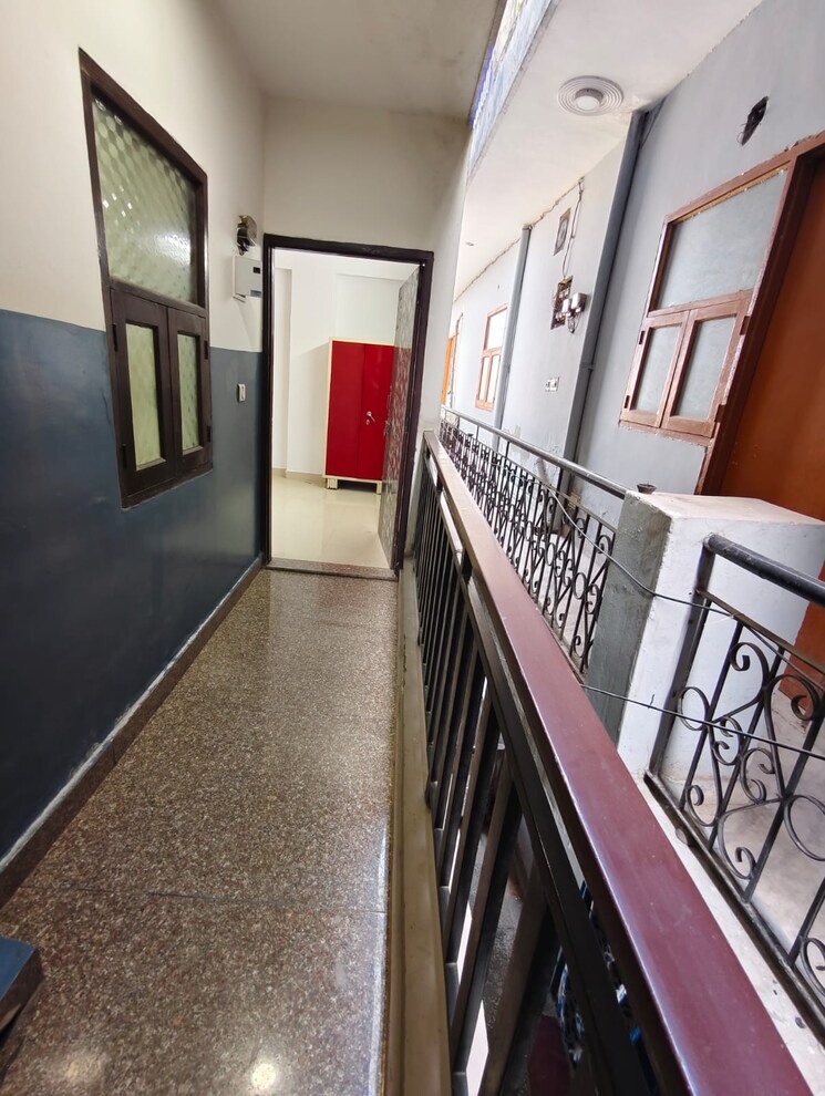 Balcony, saket 1 Bedroom 500 Sq.Ft. Builder Floor In Saket Delhi 9189871