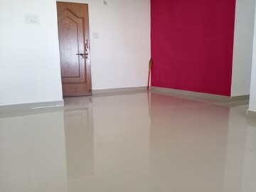 Room in 2 BHK Apartment at Sun Paradise Phase II, Sinhagad Road – for Sale