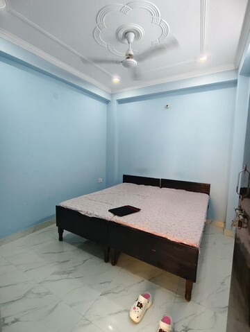 Bedroom in 1 BHK Builder Floor at Saket – for Rent