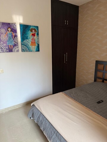 Room in 3.5 BHK Builder Floor at Vipul World Floors, Sector 48 – for Sale