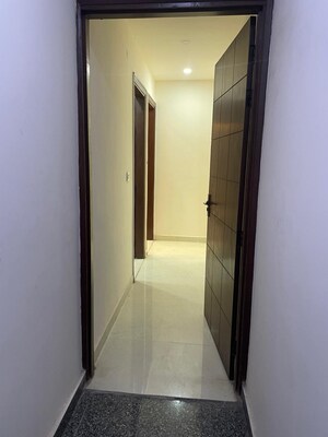 Building Lobby in 4 BHK Builder Floor at Vasundhara Sector 5 – for Sale