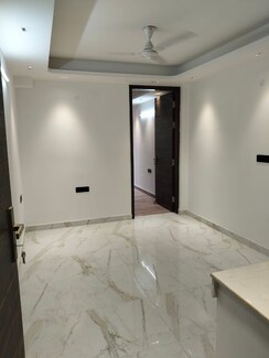 1 BHK Builder Floor For Sale in Saket