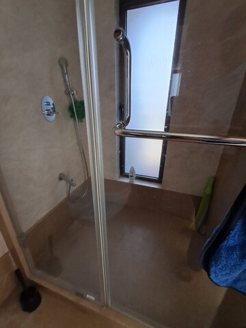 Furnished Amenities in 3 BHK Apartment at Ekta Panorama, Chembur – for Sale