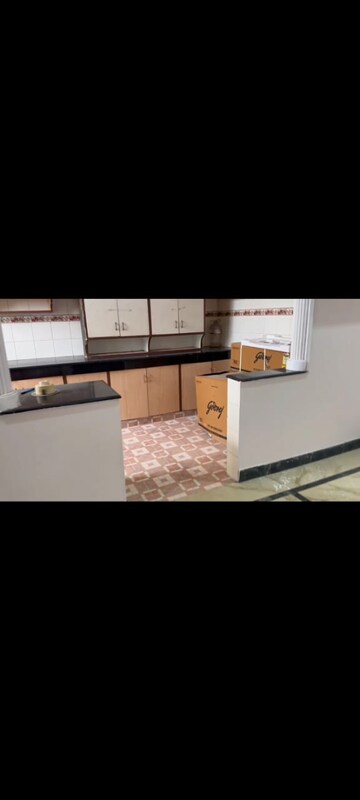 Kitchen in 2.5 BHK Builder Floor at Sector 20 – for Rent