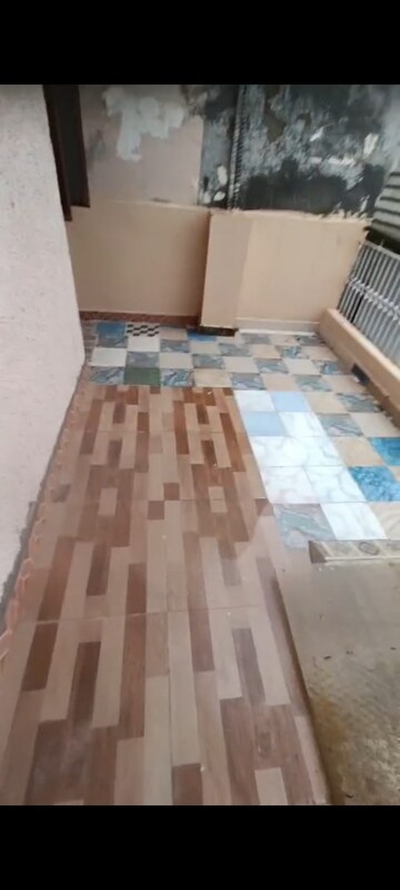 Staircase in 2.5 BHK Builder Floor at Sector 20 – for Rent
