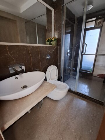 Bathroom in 3 BHK Apartment at Ekta Panorama, Chembur – for Sale
