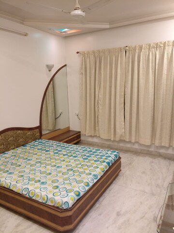 Bedroom in 3 BHK Apartment at Shirine Garden Co Operative Housing Society Ltd, Aundh – for Rent