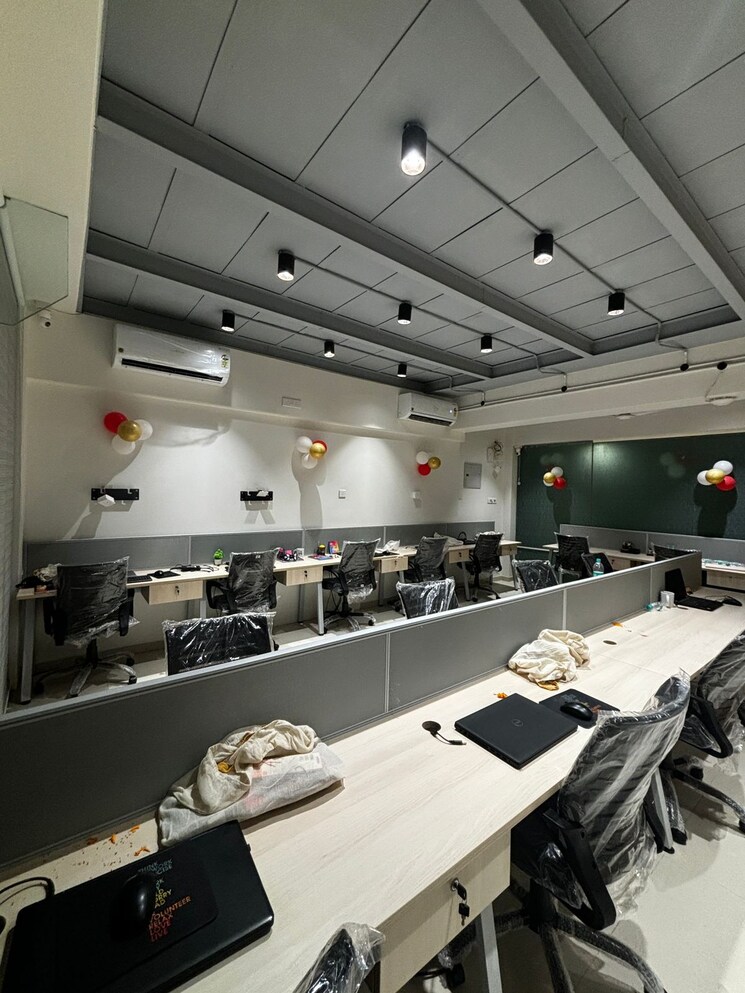 Team Area, gera-imperium-hinjewadi Commercial Office Space 1890 Sq.Ft. In Hinjewadi Pune 9190144