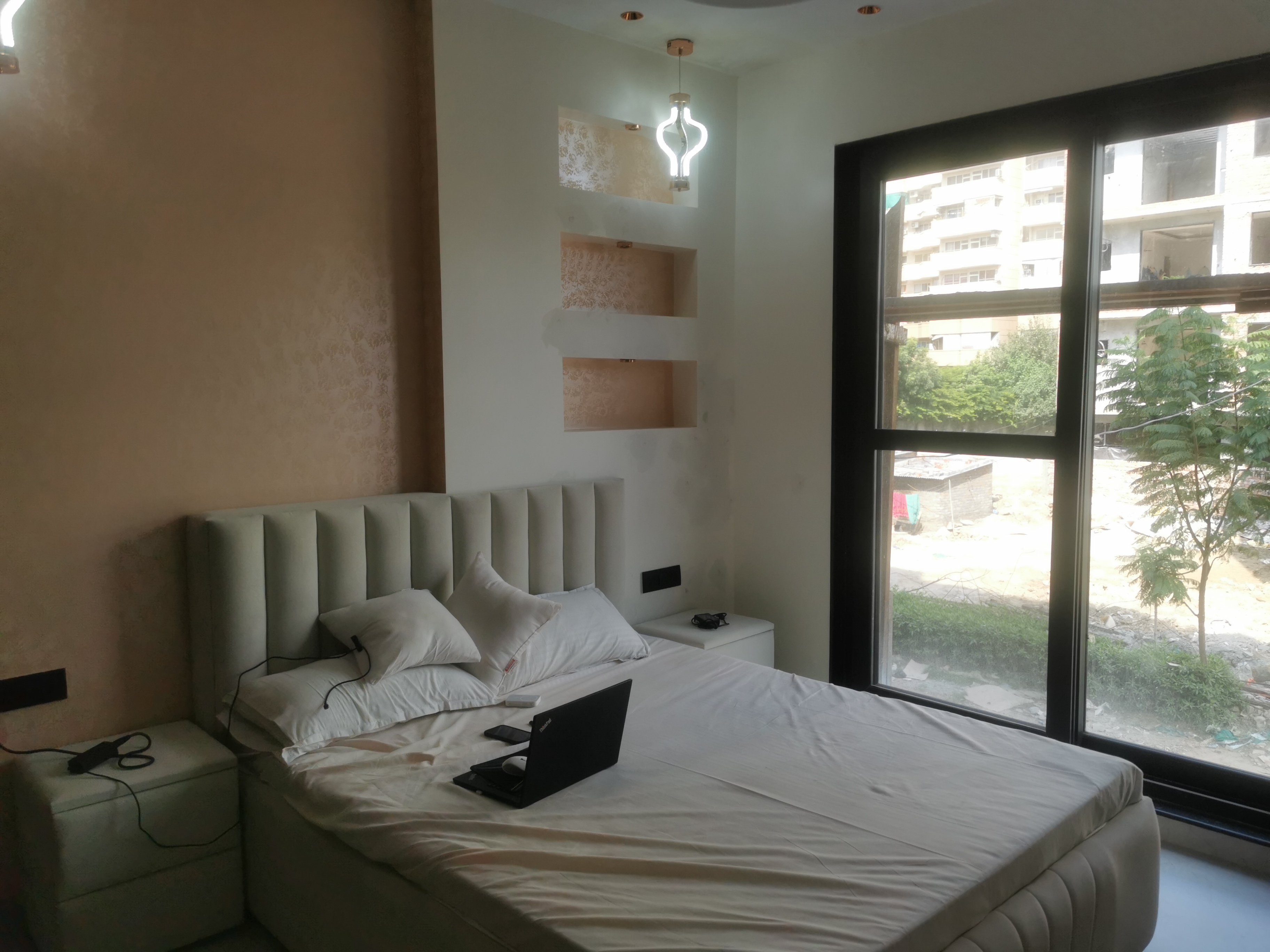 3 BHK + Pooja Room,Study Room 150 Sq.Yd. Builder Floor in BPTP Green Oaks