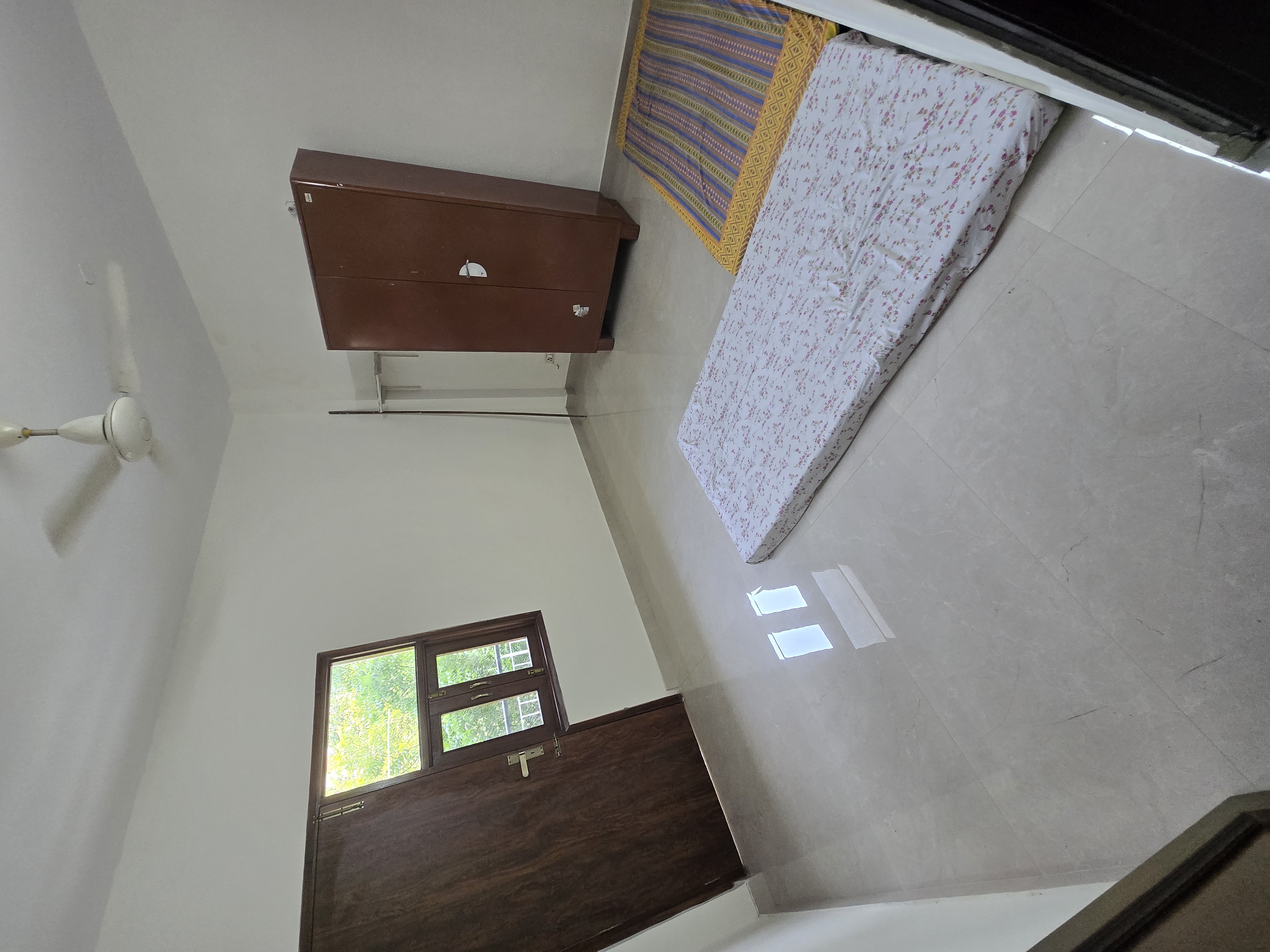 2 BHK Builder Floor For Rent in Laj Pat Nagar 4