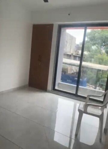 2 BHK Apartment For Rent in Pal