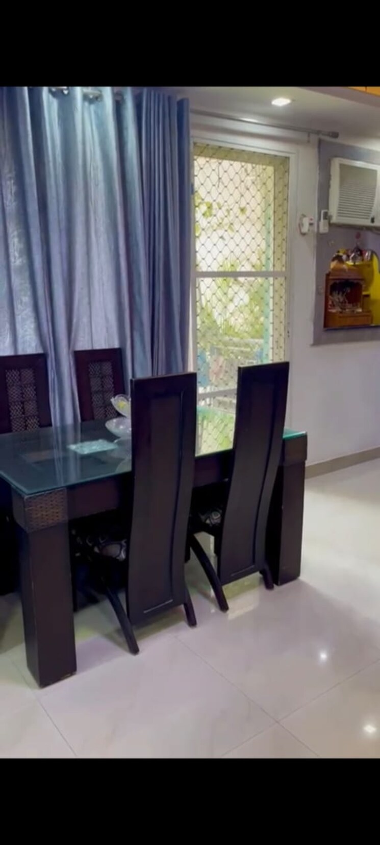 Living Room, jaypee-greens-aman 2.5 Bedroom 1100 Sq.Ft. Apartment In Sector 151 Noida 9190252