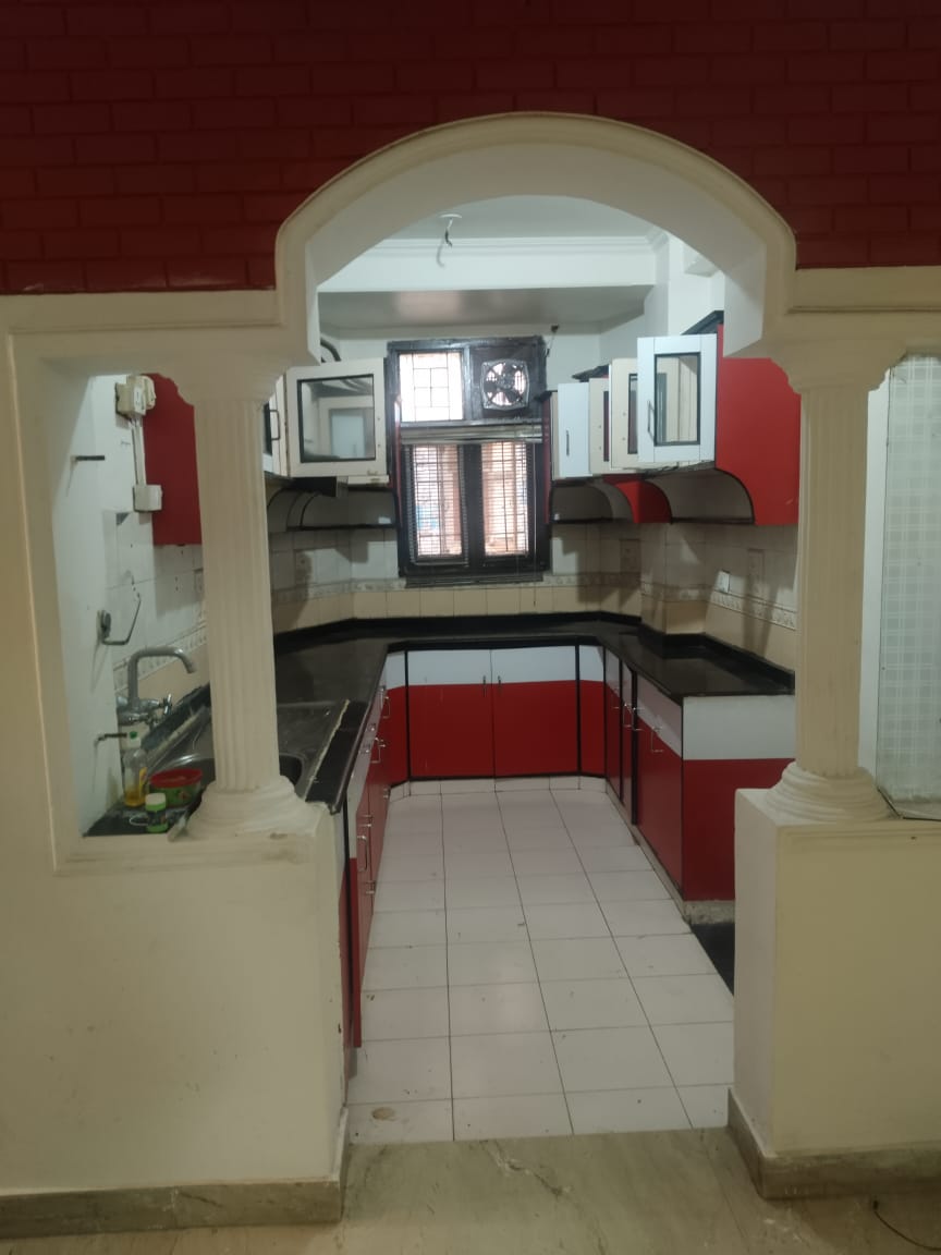 3 BHK Apartment For Rent in Dalanwala Flats