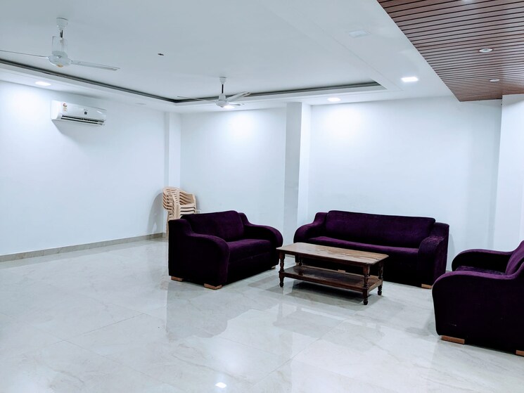 Living Room, vipul-world-floors 3 Bedroom 1600 Sq.Ft. Builder Floor In Sector 48 Gurgaon 9190286