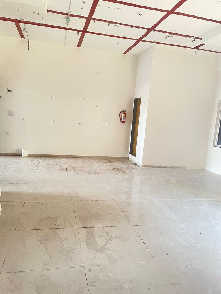 Room, sai-millenium Commercial Shop 1100 Sq.Ft. In Punawale Pune 9190301