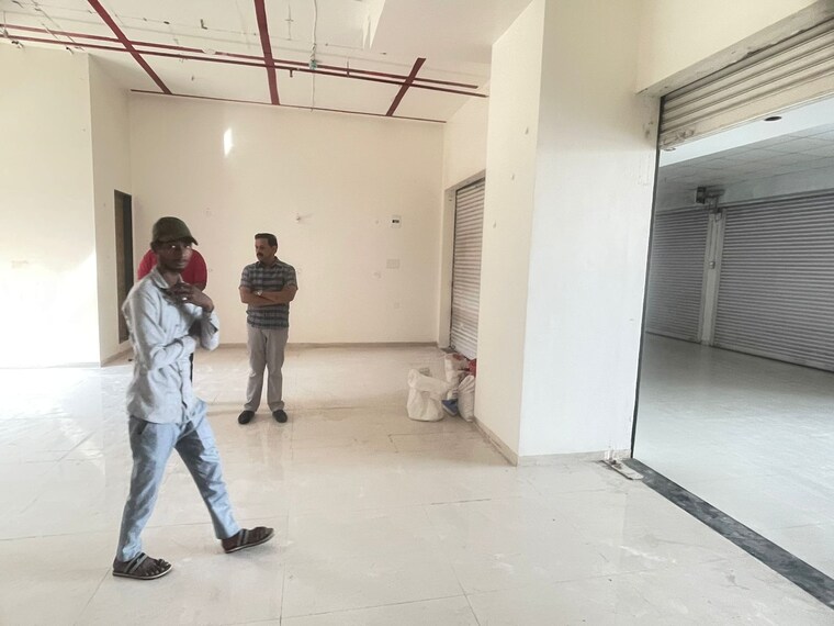  Parking, sai-millenium Commercial Shop 1100 Sq.Ft. In Punawale Pune 9190301