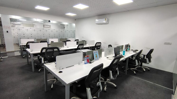 Team Area, sector 3 Commercial Office Space 1200 Sq.Ft. In Sector 3 Noida 9190358