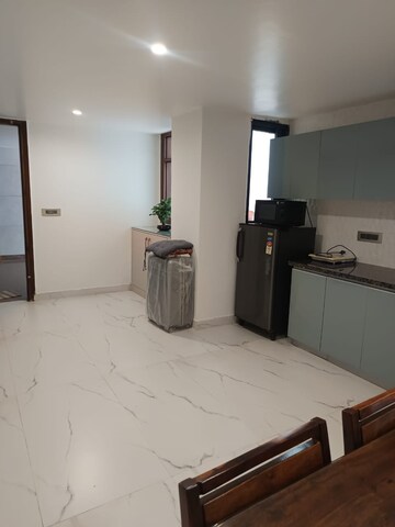 Kitchen in 1 BHK Builder Floor at DLF City Phase IV, Dlf Phase iv – for Rent