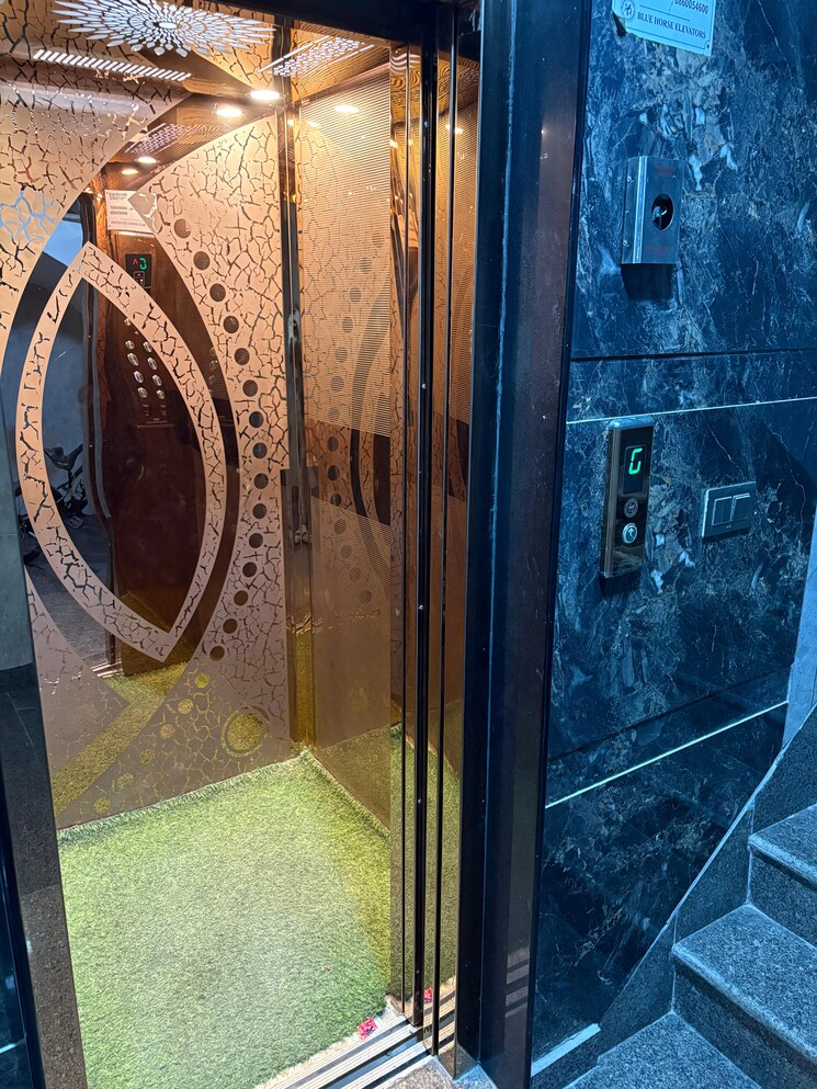 Master Bedroom, rohini sector 1 4 Bedroom 2000 Sq.Ft. Builder Floor In Rohini Sector 1 Delhi 9190404