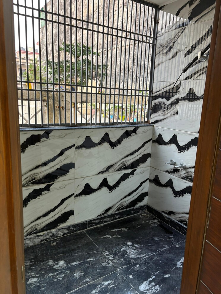 Balcony, rohini sector 1 4 Bedroom 2000 Sq.Ft. Builder Floor In Rohini Sector 1 Delhi 9190404