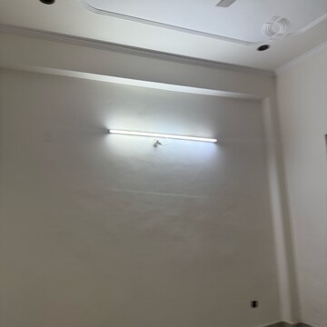 Room in 2 BHK Apartment at RWA Apartments Sector 116, Sector 116 – for Rent