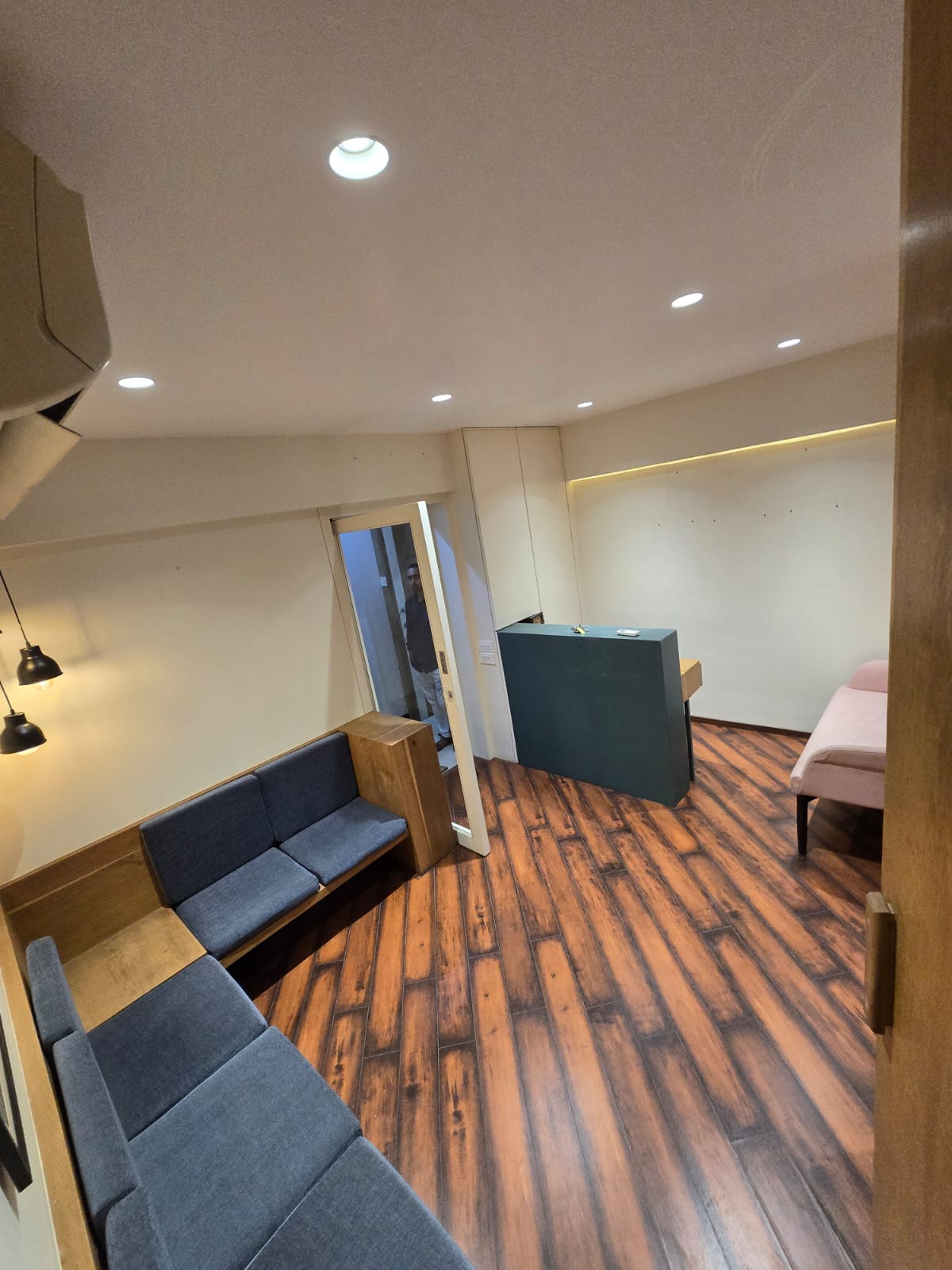 Office Space For Rent in Sunshine CHS Andheri