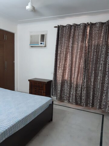 Bedroom in 3.5 BHK Apartment at Orchid Island, Sector 51 – for Rent