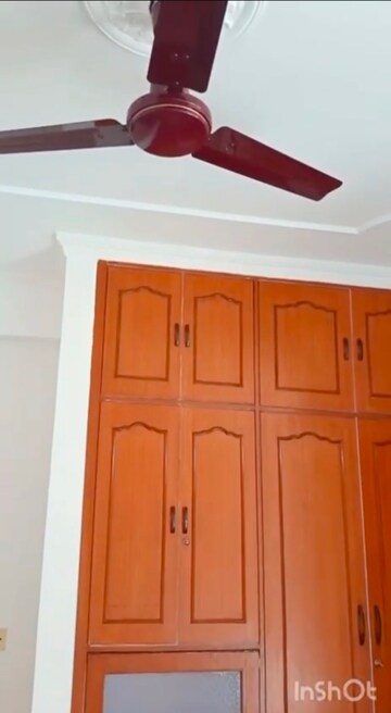 Furnished Amenities in 3 BHK Builder Floor at Saket – for Rent