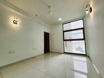 Room in 3 BHK Apartment at Sobha Indraprastha, Rajaji Nagar – for Sale