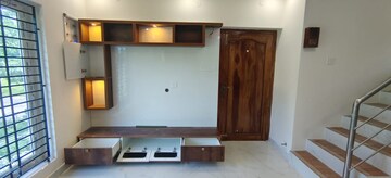 Furnished Amenities in 1 BHK Independent House at Kandigai – for Sale