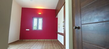 Room in 1 BHK Independent House at Kandigai – for Sale