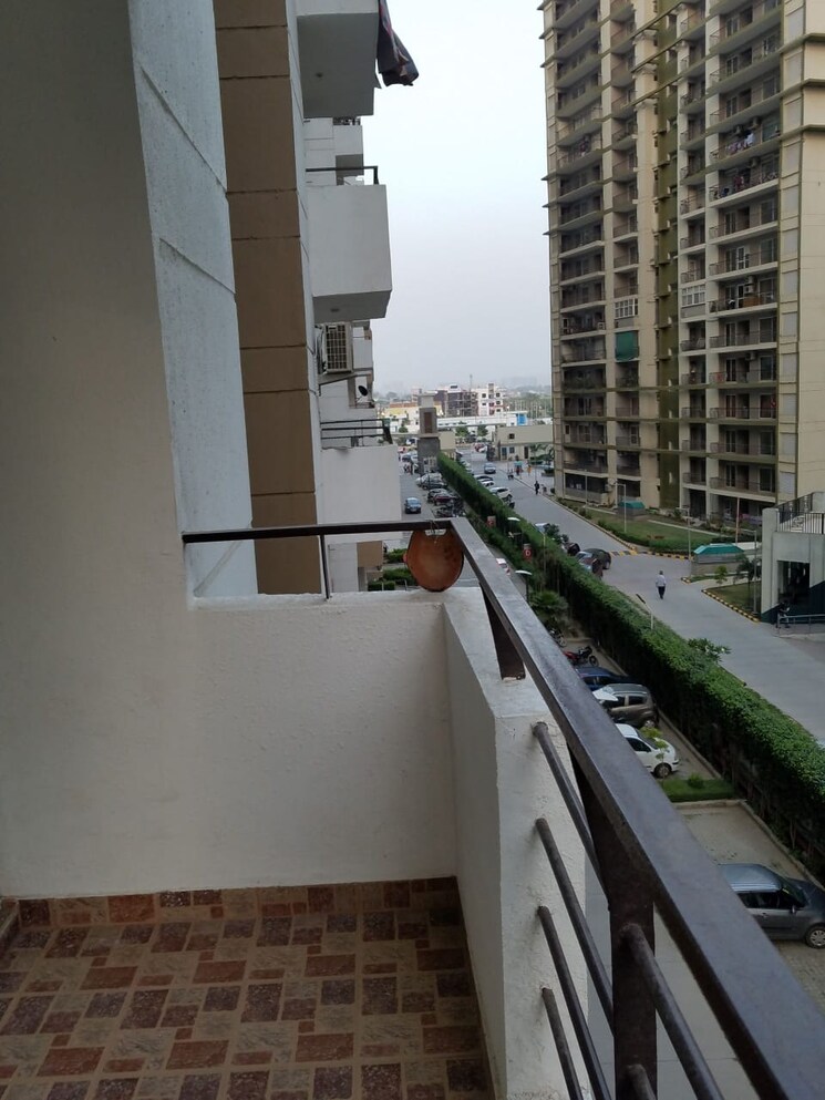 Balcony, great-value-sharanam 4 Bedroom 2800 Sq.Ft. Apartment In Sector 107 Noida 9190592