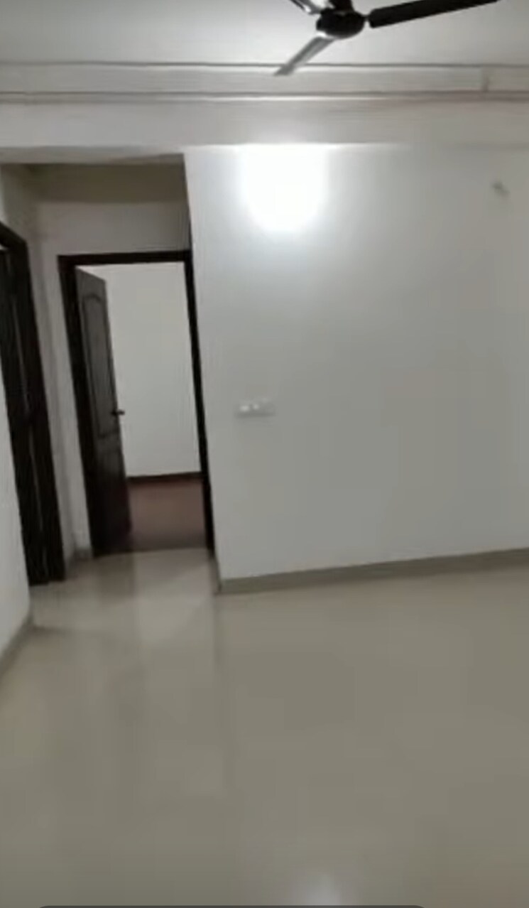 Living Room, aditya-city-apartments 2 Bedroom 925 Sq.Ft. Apartment In Shahpur Bamheta Ghaziabad 9190595