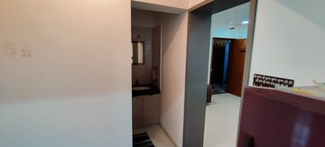 Room in 3 BHK Apartment at Paranjape Schemes Crystal Towers, Pashan – for Rent