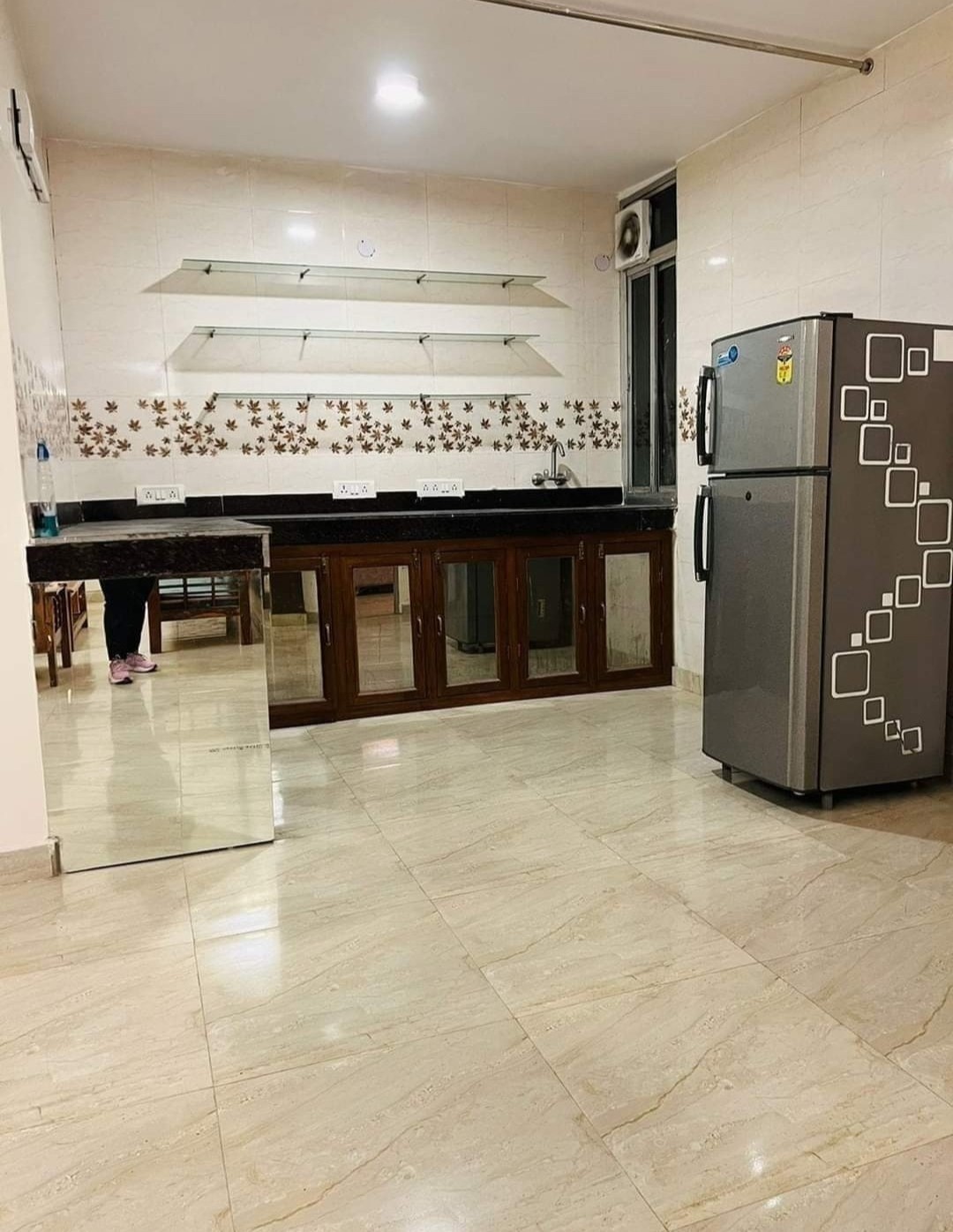 2 BHK Builder Floor For Rent in Freedom Fighter Enclave S